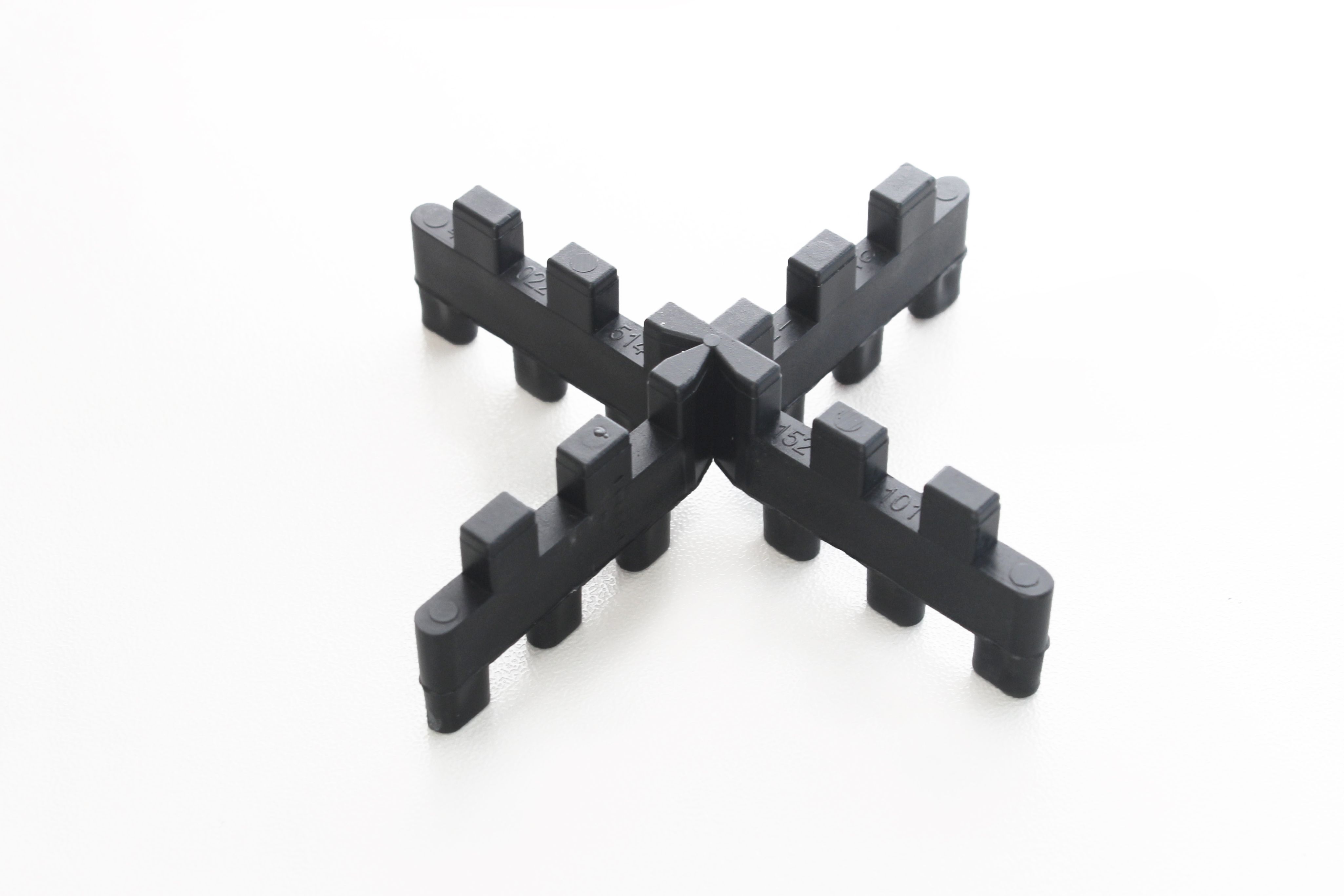 Diephaus  (FUGENBREITE x H)  4/20 MM