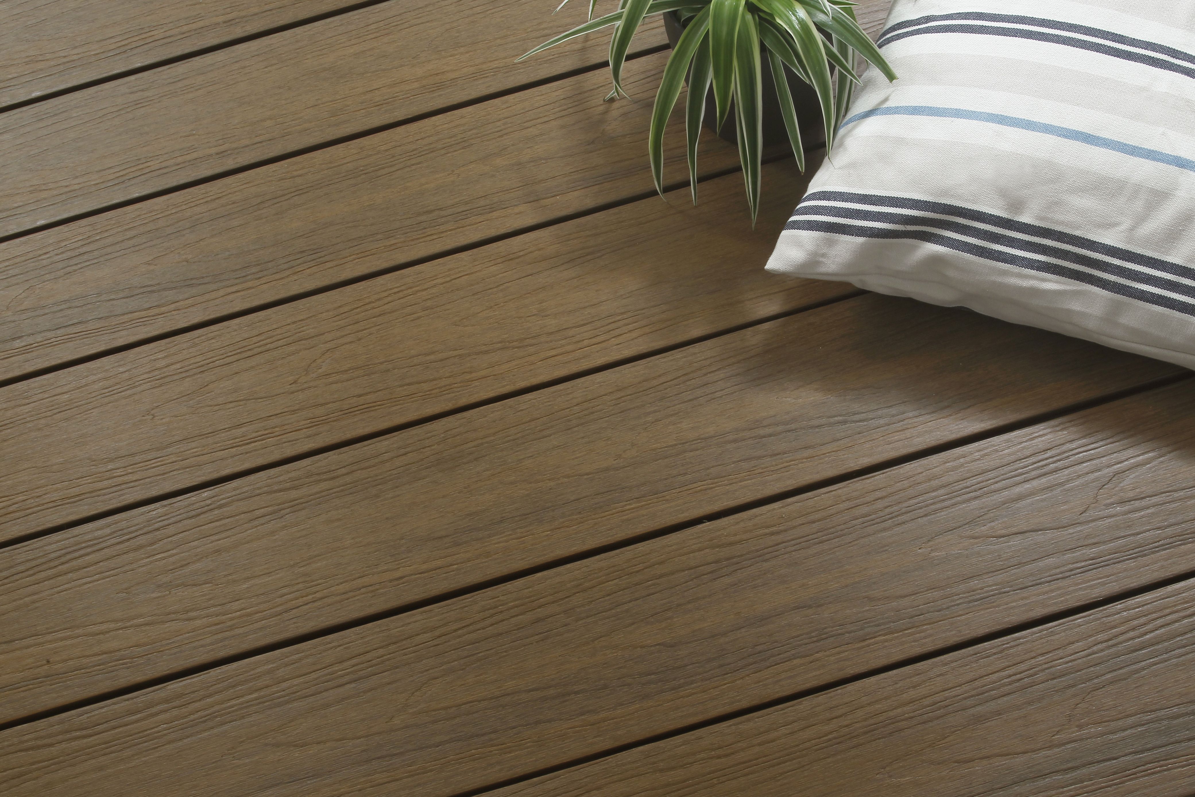Fiberdeck Premium WPC-Terrassendiele RHK Teak 23 x 138 mm