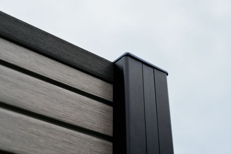 NewTechWood Modena Sichtschutzelement WPC 1760 x 1830 mm