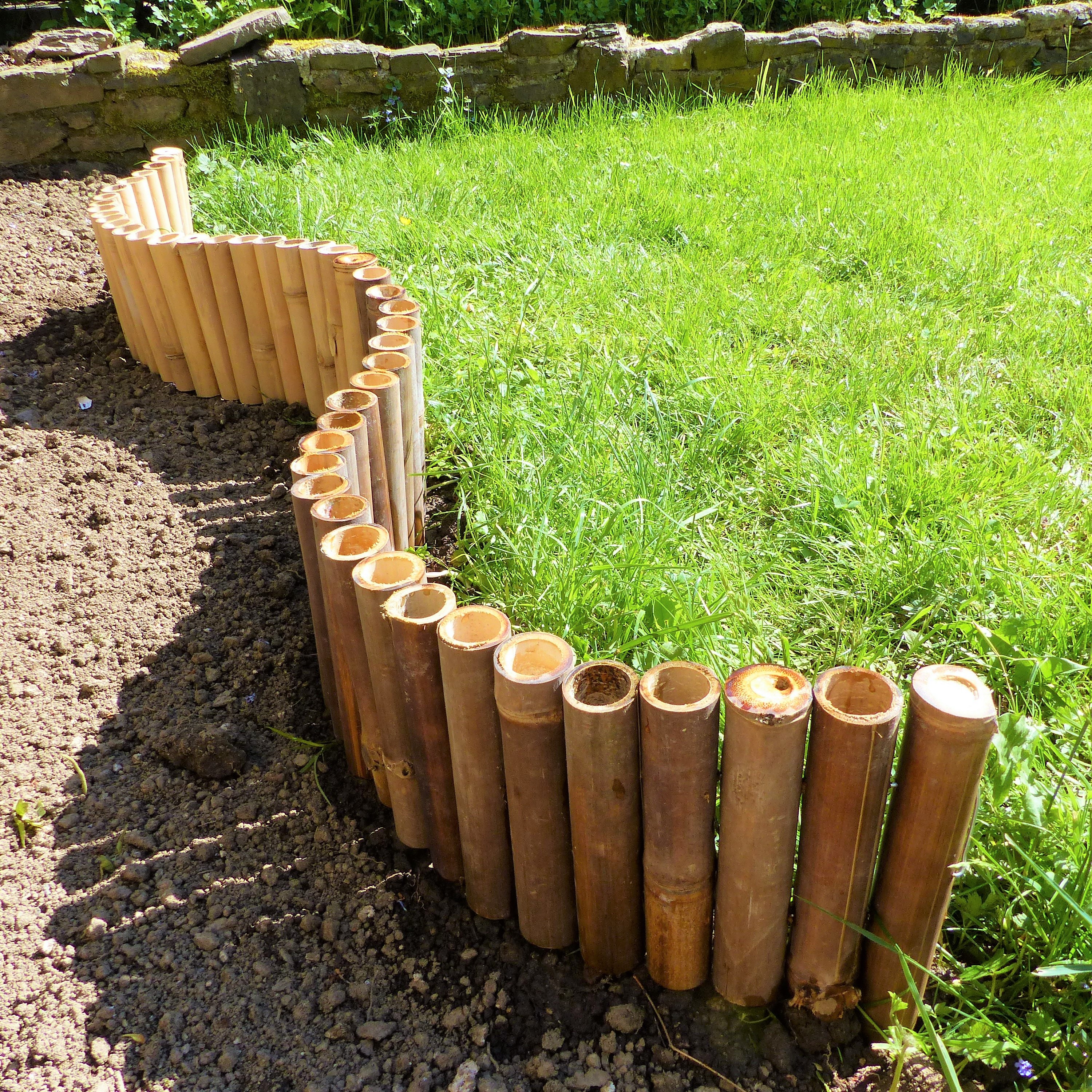 BambusBASIS 5 Flexibe Beetumrandungen mit Erdspießen