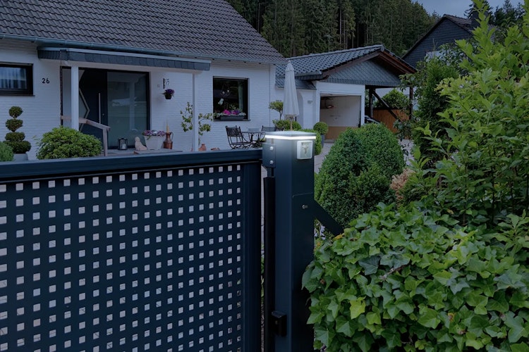 dz LED Zaunbeleuchtung für Torpfosten 100 x 100 mm