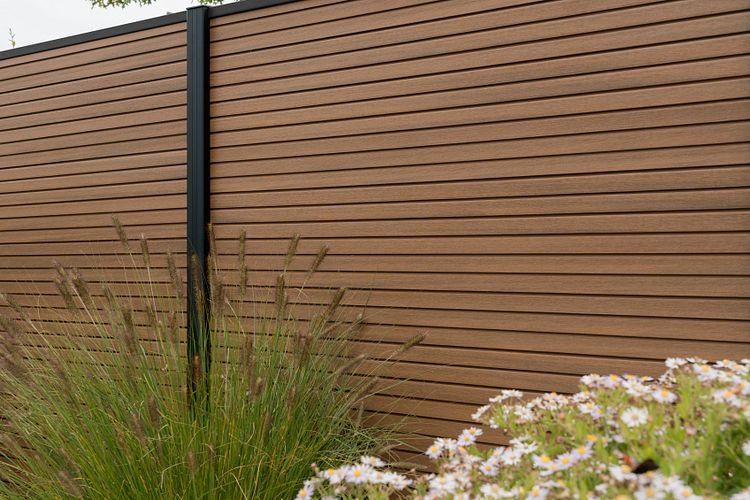 NewTechWood Modena Sichtschutzelement WPC 900 x 1830 mm