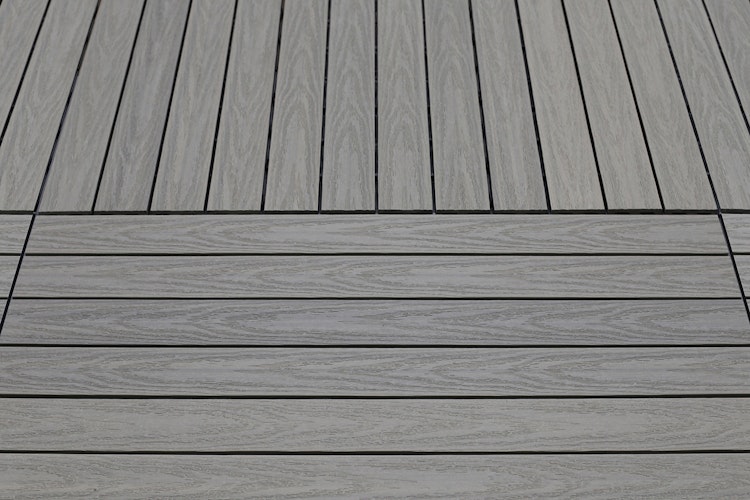 WPC Coex  Terrassenfliesen 30x90 Light grey