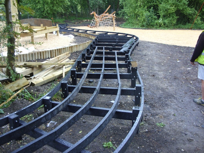 Millboard® PlasPro Unterkonstruktion Schwarz 50 x 125 x 3000 mm